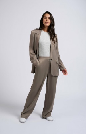 Blazer YAYA Satin chest and flap pockets and button closure Femme Grise | NRCAKBD-58