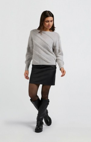 Chandails YAYA with round neck, long sleeves and diagonal details Femme Grise | ZSBYFCV-80