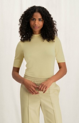 T Shirts YAYA high neck and short sleeves in regular fit Femme Jaune | ZSEJKVO-62