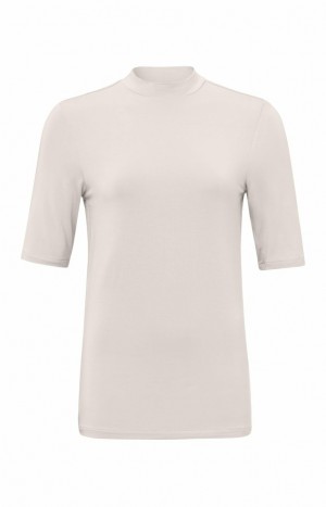 T Shirts YAYA high neck and short sleeves in regular fit Femme Blanche | UTMHSAK-54